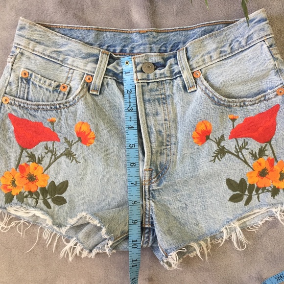 π S O L D π Leviβs 501 shorts - Picture 10 of 10